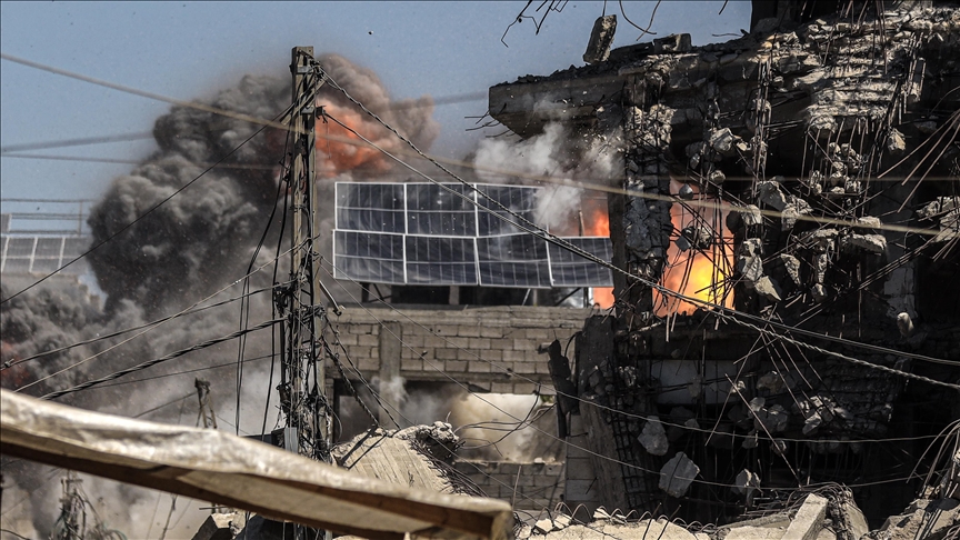 İsrail, Gazze’de son dört günde UNRWA’ya ait 10 binayı vurdu